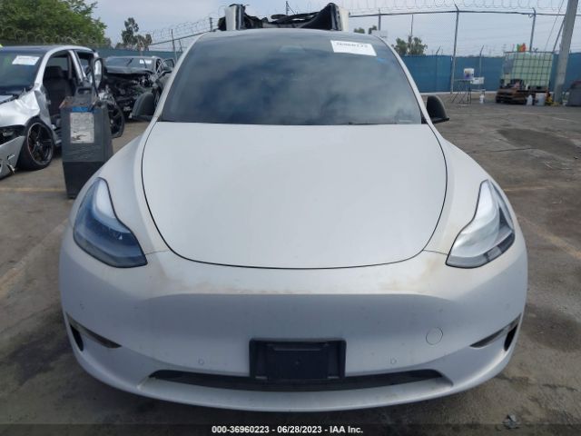 7SAYGDEF8NF343329 Tesla Model Y Performance