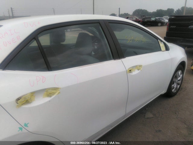 2015 TOYOTA COROLLA L/LE/S/S PLUS/LE PLUS VIN: 5YFBURHE2FP238125