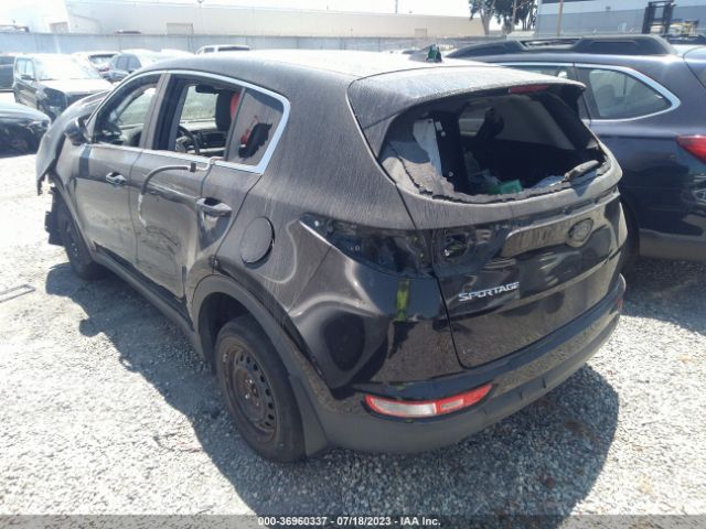 KNDPMCAC8H7158098 KIA Sportage Lx