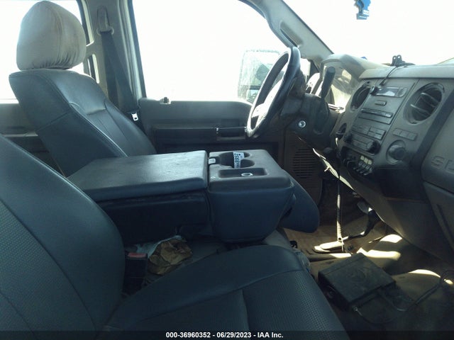 2016 Ford F-550, VIN: 1FD0W5HT5GED27643