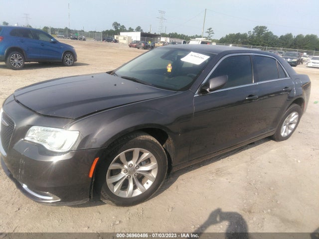 2C3CCAAG7JH315434 Chrysler 300 Touring