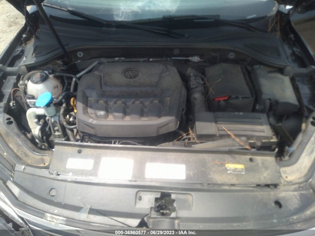 1VWBA7A30JC001864 Volkswagen Passat 2.0t Se
