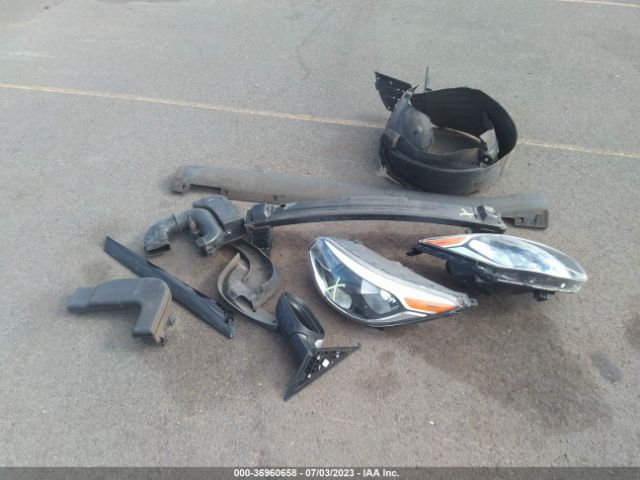 KNDJN2A21G7876367 KIA Soul Base