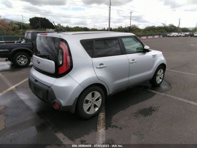KNDJN2A21G7876367 KIA Soul Base