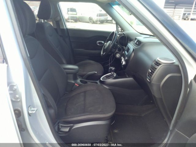 KNDJN2A21G7876367 KIA Soul Base