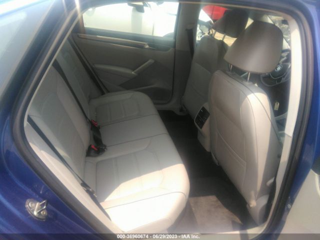 1VWGT7A35HC080555 Volkswagen Passat 1.8t Se