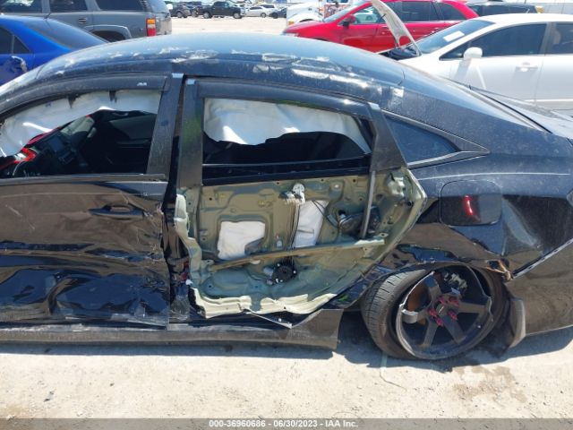 2HGFC2F54JH559324 Honda Civic Sedan Lx