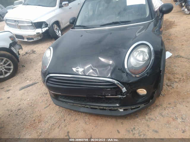 2017 Mini Hardtop, VIN: WMWXU1C51H2E18731