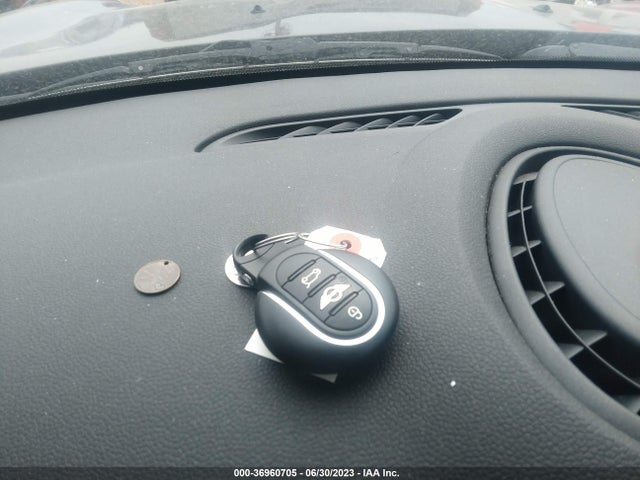 2017 Mini Hardtop, VIN: WMWXU1C51H2E18731