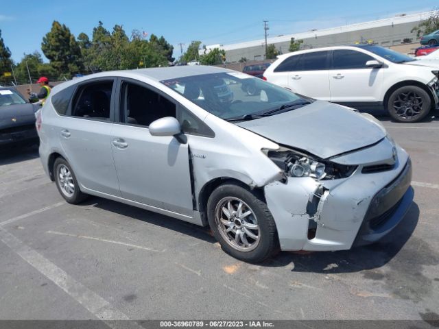 Toyota Prius V Two/five/three/four 2015 JTDZN3EU2FJ033090 Image 1