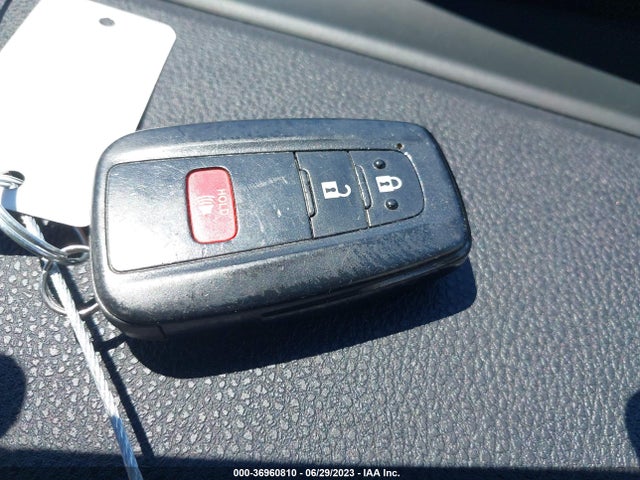 Toyota Prius Four 2016 JTDKARFU5G3521048 Image 3