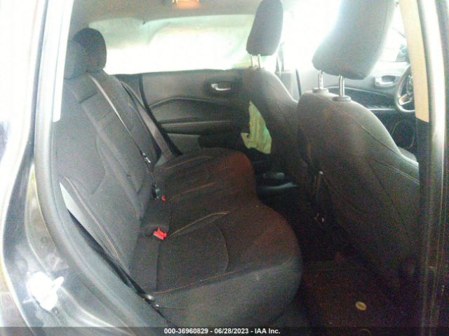 3C4NJCAB2KT819991 Jeep Compass Sport