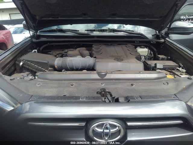 Toyota 4RUNNER SR5 2020 JTEBU5JR7L5814477 Image 16