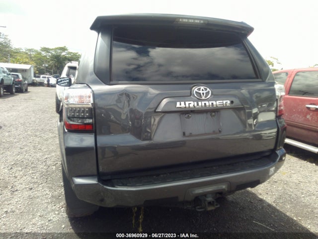 Toyota 4RUNNER SR5 2020 JTEBU5JR7L5814477 Image 8
