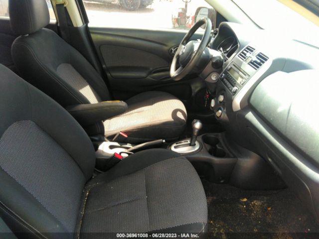 3N1CN7AP7EL854483 Nissan VERSA SV