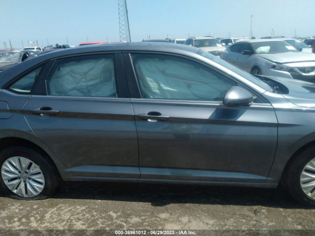3VWC57BU0KM126430 Volkswagen Jetta 1.4t R-line/1.4t S/1.4t Se