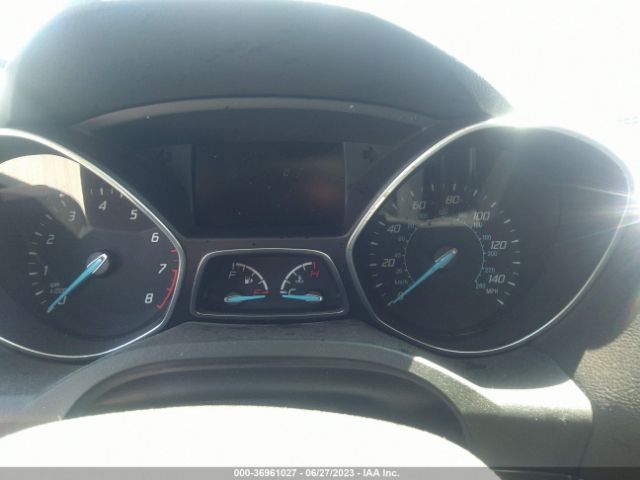 1FMCU0J92EUC16314 Ford Escape Titanium