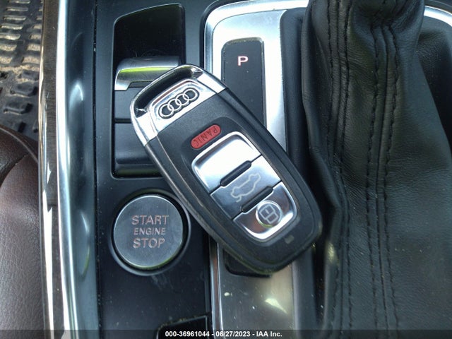 WA1LFAFP5EA067274 Audi Q5 Premium Plus