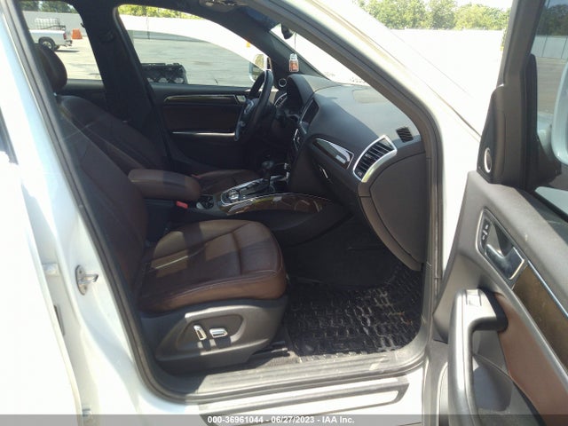 WA1LFAFP5EA067274 Audi Q5 Premium Plus