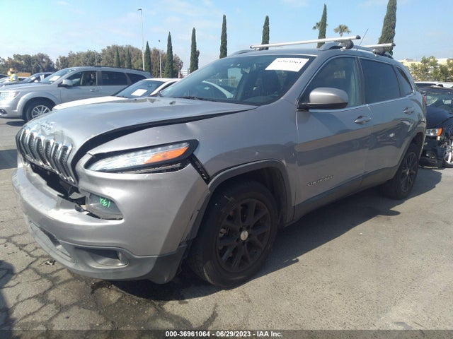 1C4PJLCB2EW302906 Jeep Cherokee Latitude