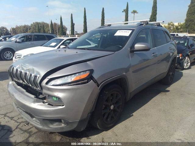 1C4PJLCB2EW302906 Jeep Cherokee Latitude