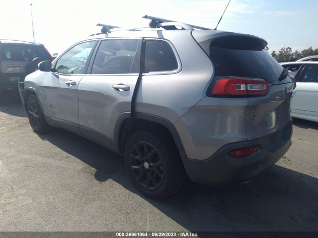 1C4PJLCB2EW302906 Jeep Cherokee Latitude