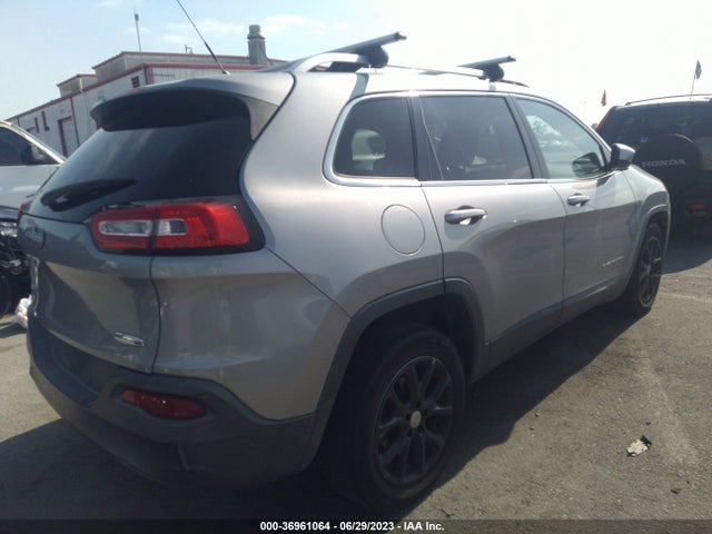 1C4PJLCB2EW302906 Jeep Cherokee Latitude