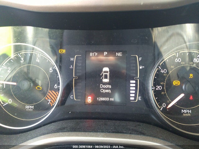 1C4PJLCB2EW302906 Jeep Cherokee Latitude