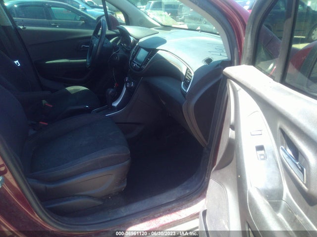 Chevrolet TRAX LS 2017 3GNCJNSB9HL276219 Image 5