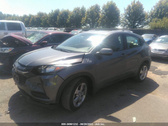 Honda HR-V LX 2018 3CZRU6H30JG716918 Image 2