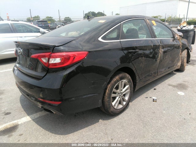2015 HYUNDAI SONATA 2.4L SE VIN: 5NPE24AF7FH009946