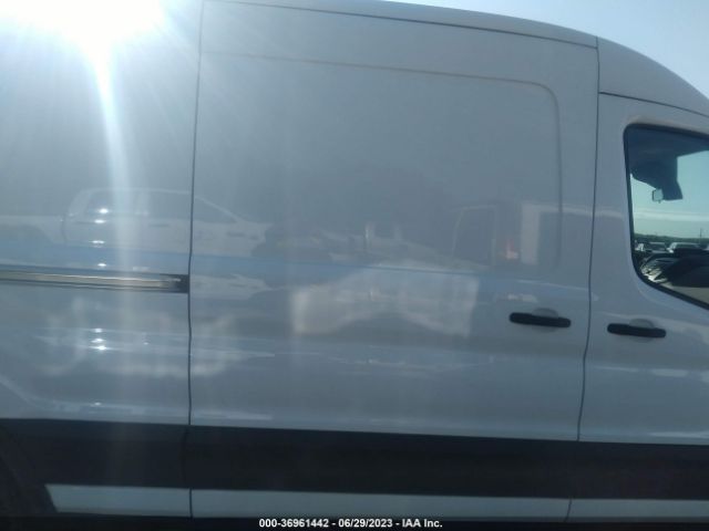 1FTYE2CM1KKB64606 Ford TRANSIT VAN