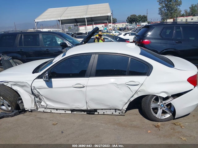 BMW 328I 2014 WBA3C1C51EK111375 Image 6