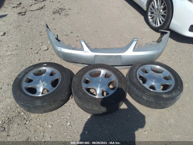 2000 FORD MUSTANG VIN: 1FAFP4040YF252636