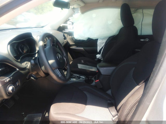 2020 JEEP CHEROKEE LATITUDE VIN: 1C4PJMCB8LD625386