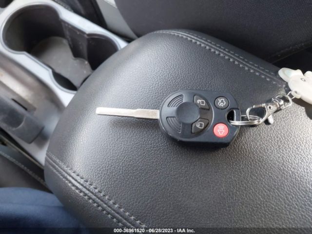 1FMCU9GXXEUA39330 Ford ESCAPE SE