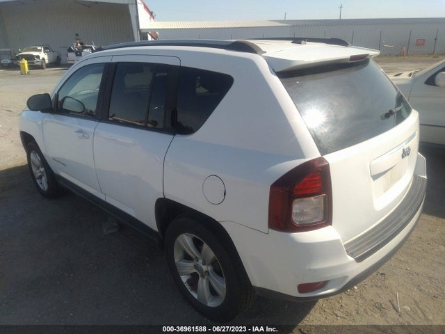 1C4NJCBAXGD621730 Jeep Compass Sport