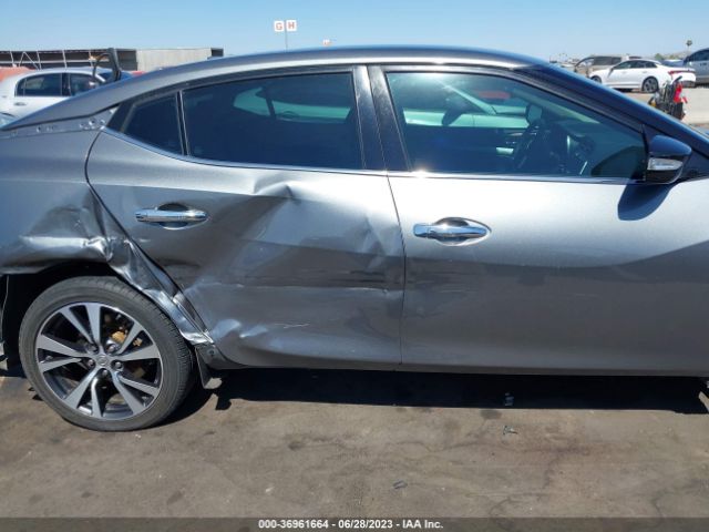 1N4AA6AP9GC432083 Nissan Maxima 3.5 Sv
