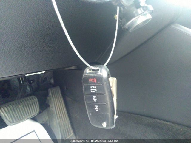 5XXGT4L3XKG379464 KIA Optima Lx
