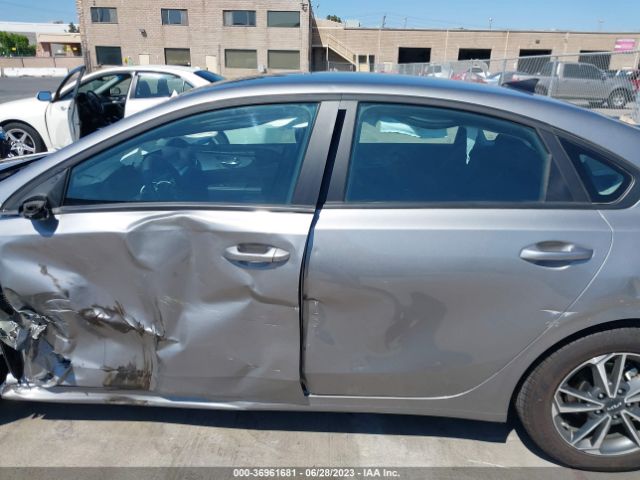 3KPF24AD4PE576480 KIA Forte Lxs