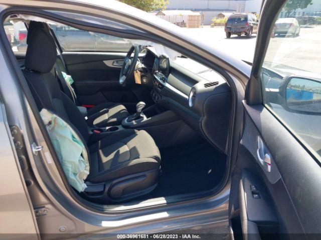 3KPF24AD4PE576480 KIA Forte Lxs