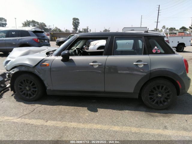 WMWXU1C55G2E17032 Mini COOPER HARDTOP 4 DOOR