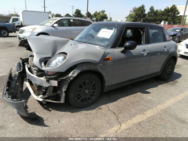 WMWXU1C55G2E17032 Mini COOPER HARDTOP 4 DOOR