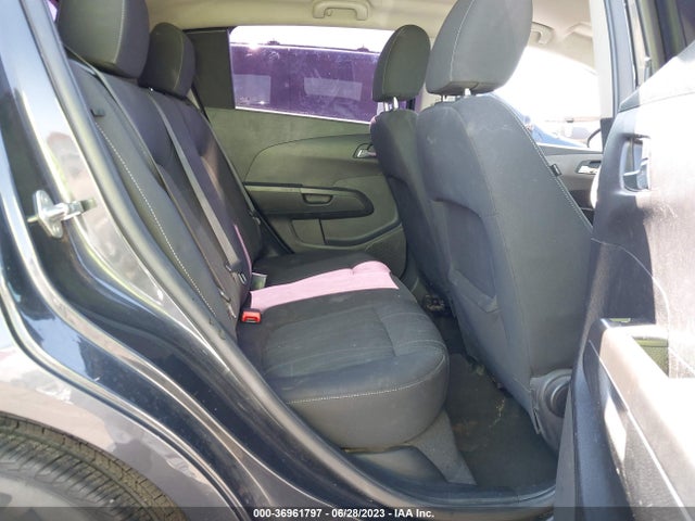 Chevrolet SONIC LT 2014 1G1JC6SH6E4110044 Image 9