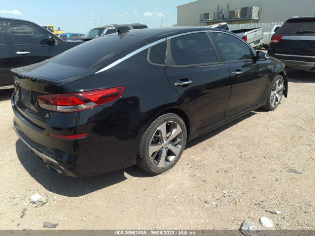 5XXGT4L33KG377832 KIA Optima S