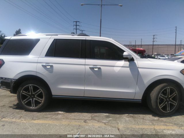 1FMJU1KT8KEA38051 Ford Expedition Limited
