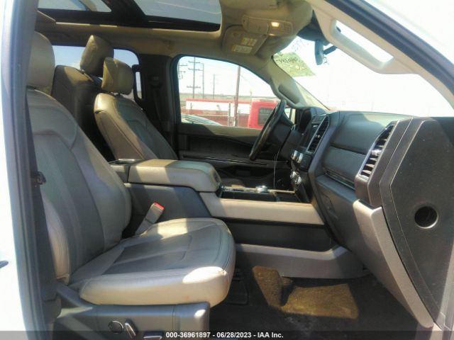1FMJU1KT8KEA38051 Ford Expedition Limited