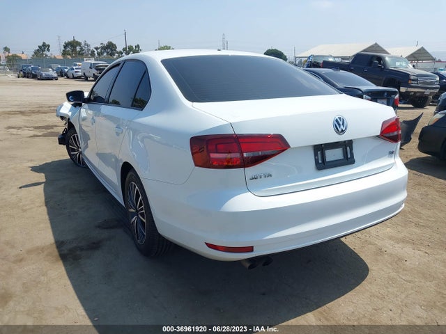 3VWDB7AJ1JM213868 Volkswagen Jetta 1.4t