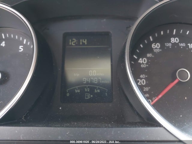 3VWDB7AJ1JM213868 Volkswagen Jetta 1.4t