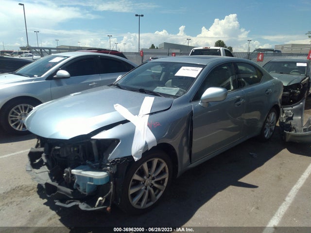 2008 LEXUS IS 250 VIN: JTHCK262885017136
